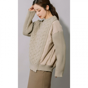 ケーブルニット中綿入りタフタドッキングプルオーバー