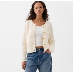 Friends & Family - 40% Off Everything & 50% Off Dresses @ Gap 