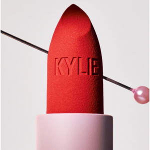 Kylie Cosmetics官网全场美妆护肤热卖 收凯莉同款唇釉腮红等