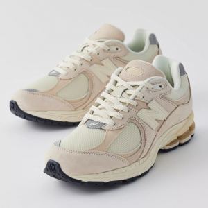 40% Off New Balance 2002R Sneaker @ Urban Outfitters