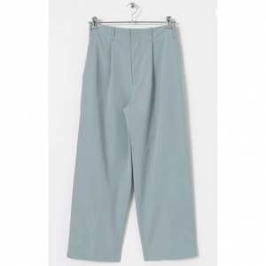 『UR TECH POLIsh POLI』タックイージーパンツ