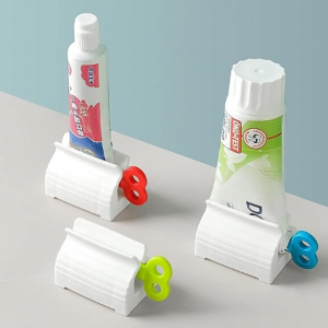 Bahteliv 3 pcs Toothpaste Squeezer with Rolling Toothpaste Holder @ Amazon
