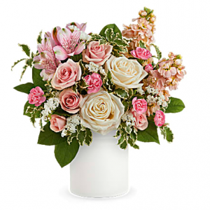 Teleflora 柔和派对花束，Standard