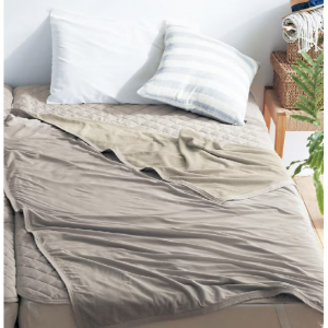 家族分揃えたい接触冷感&吸水速乾リバーシブルタオルケット