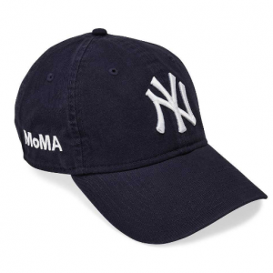 NY ヤンキースキャップ ネイビー MoMA Edition ￥6,050(税込)