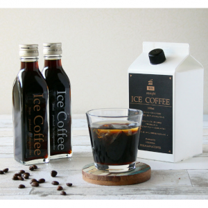 深川珈琲石焼焙煎アイスコーヒー無糖(1000ml×1パック＆200ml×4瓶セット)