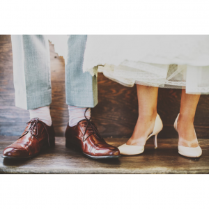 14个英国鞋履品牌推荐(男鞋/女鞋)- 平价、小众、轻奢、奢侈都有!(附尺码对照表+购买网站+10%返利优惠)