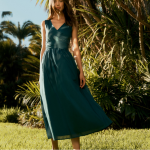 Summer Arrival Event: 50-70% Off Everything + Extra 25% Off Purchase @ Banana Republic Factory 