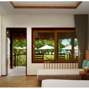 Stay at SAii Phi Phi Island Village Longer & Save 15% on 7 nights or more @SAii Resorts