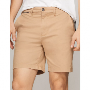 Tommy Hilfiger Regular Fit 7" Tommy 短裤