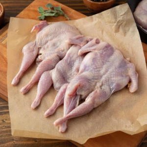 D'Artagnan 半去骨鹌鹑 新鲜：4 只鹌鹑（每只平均 4 oz）