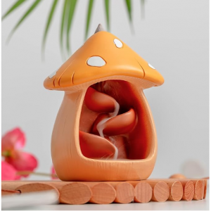 CHUNCHE Cute Mushroom Incense Holder with 60 Incense Cones @ Amazon