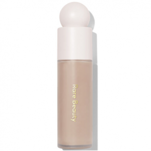 RARE BEAUTY 轻薄粉底液