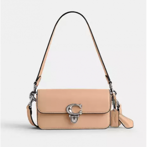 Coach Studio Baguette Bag 单肩包