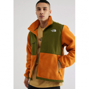 Urban Outfitters 精選The North Face戶外運動鞋服促銷 