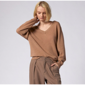 51% Off Lilou V-Neck Cashmere Sweater @ Equipment FR