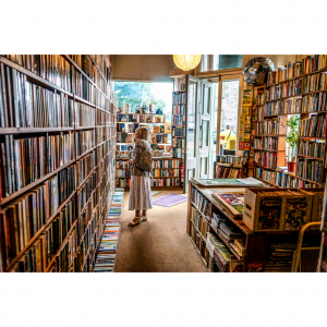 2025法国巴黎10家必逛书店推荐（地址和营业时间+交通+买书网站/App）