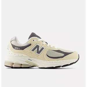 20% Off Kids' 2002 @ New Balance