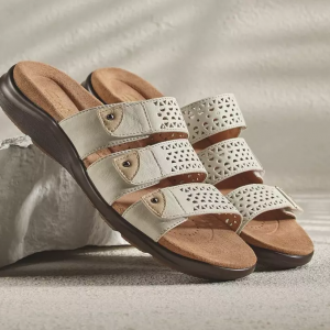 Clarks - Extra 40% Off Sale Styles 