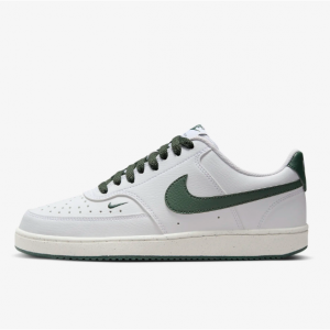 Nike Court Vision Low Next Nature 女士运动板鞋