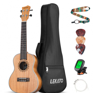 LEKATO 多合一23 英寸桃花木尤克里里套件，带包带调音器琴弦拨片礼品等