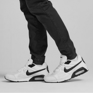 41% Off Nike Air Max IVO Trainers @ Sports Direct