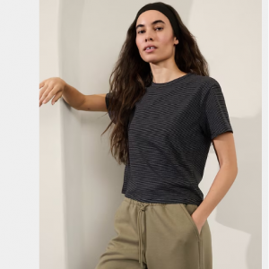 Athleta Essential Tee