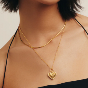 Missoma - Ridge Heart Charm Pendant Necklace for £159