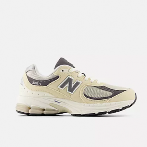 New Balance 2002 大童運動鞋