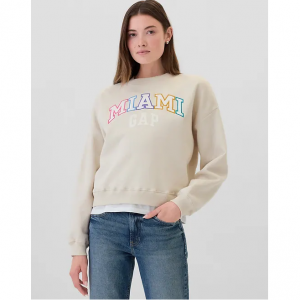 Oversized Gap Graphic Sweatshirt