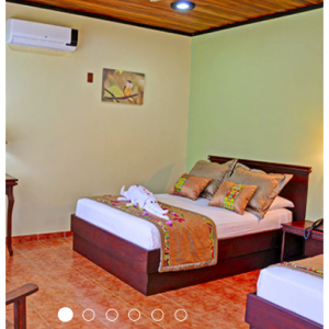 40% off Superior Room - 2 Double Beds @Volcano Lodge 