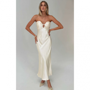 Cyprian 香槟色无肩带超长连衣裙