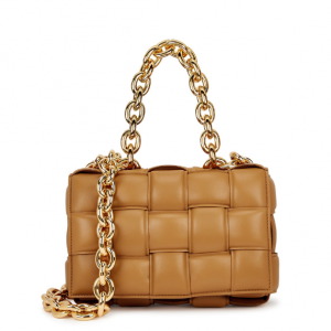 BOTTEGA VENETA The Chain Cassette 斜挎包