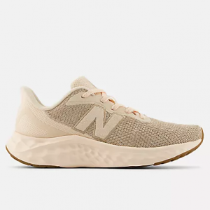 New Balance Fresh Foam Arishi v4 女士跑鞋