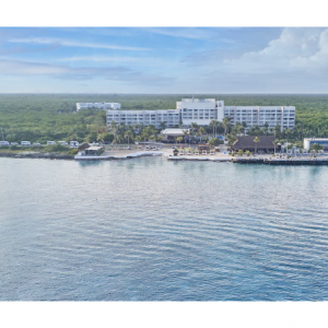 50% off Fiesta Americana Cozumel All Inclusive resort @Expedia