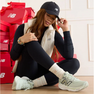 Black Friday - Up To 25% Off Select Shoes And Clothing @ New Balance CA