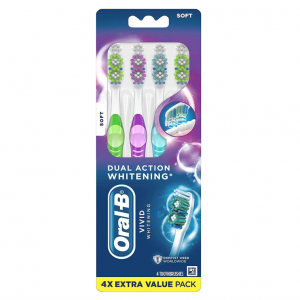 Oral-B Advantage Vivid Dual Action Whitening Toothbrushes, Soft, Pack of 4 Count @ Amazon