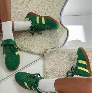 30% Off Huckle Sneakers Green @ Princess Polly US