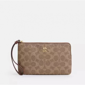 Coach Large Corner Zip 钱包