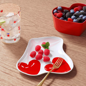 Room Essentials™ 7.9英寸櫻桃餐盤