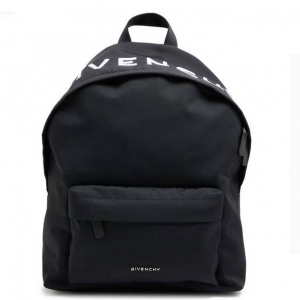 GIVENCHY Essential U 雙肩包