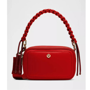 lululemon Lunar New Year 斜挎相机包