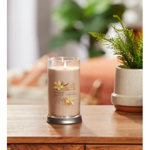 Yankee Candle 香草味中号柱状蜡烛 14.25oz @ Amazon