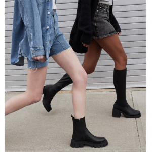 Steve Madden	End of Season Sale - Up to 70% Off Select Styles