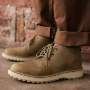 Clarks Canada - Up to 50% Off End Of Season Sale