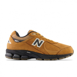 61% Off New Balance 2002R Trainers Tobacco/​Black @ MandM