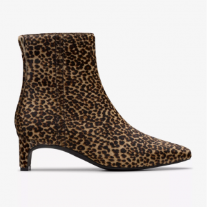 Clarks Edina Up Leopard Print 豹纹高跟靴