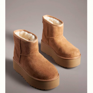 UGG 经典厚底雪地靴