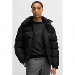 带可拆卸兜帽的防水羽绒服