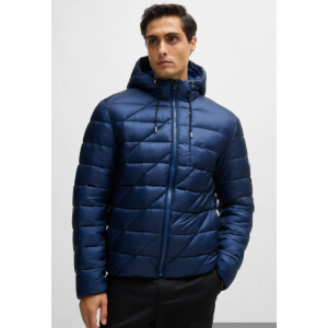 双 B 字母图案防水夹克